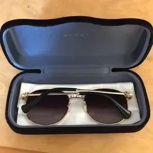 Gucci | Accessories | Nwt Authentic Gucci Sunglasses Gg 142s  display picture 3